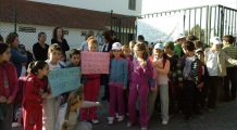 Manifesta&ccedil;&atilde;o na Escola de Aboim da N&oacute;brega
